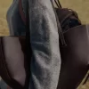 Cyme Edition Strukturiertes Ebenholz