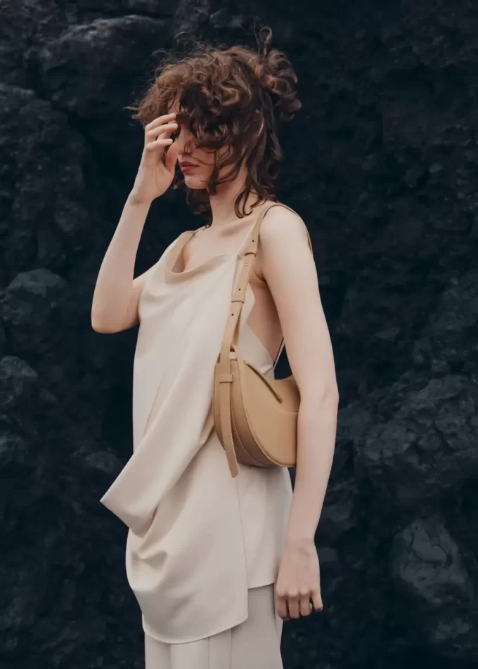 Numéro Dix Edition Glattes Beige