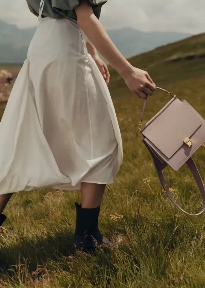 Numéro Sept Edition Strukturiertes Taupe