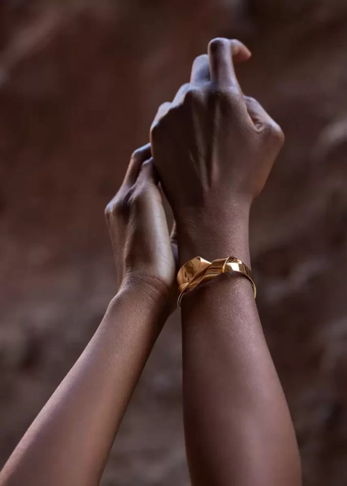 Éole Cuff Edition 24 Karat Gold vergoldet